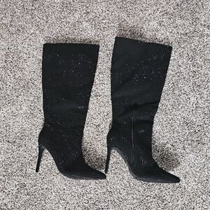 Elegant Black Knee-High Boots